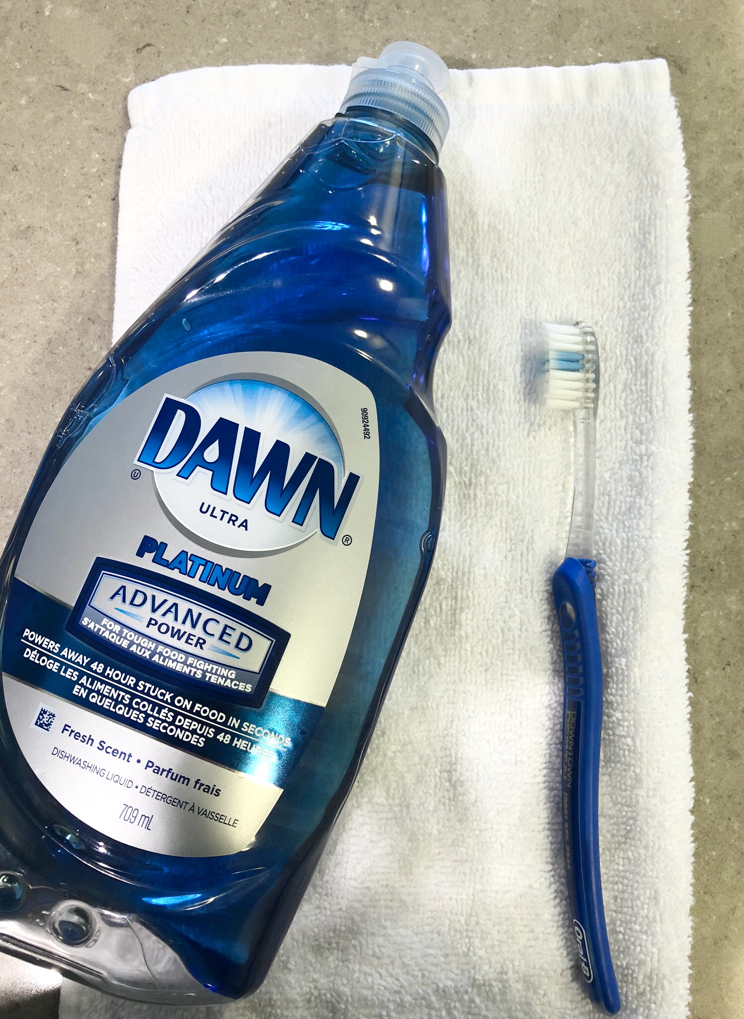 Dawn Platinum - The Best Way to Clean Your Brushes