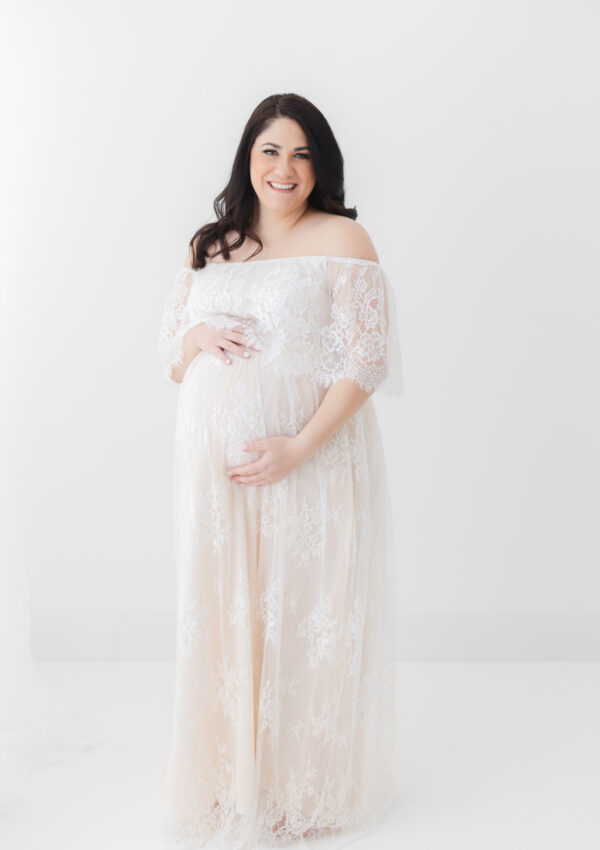 Why You Need to Do Maternity Photos